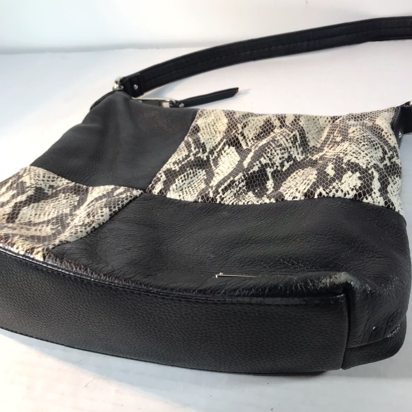 Vintage Stone & Co Black Snakeskin Leather Shoulder Bag Medium 12x10 inches Business Casual Travel Womens Size ONE SIZE - 2 Thumbnail