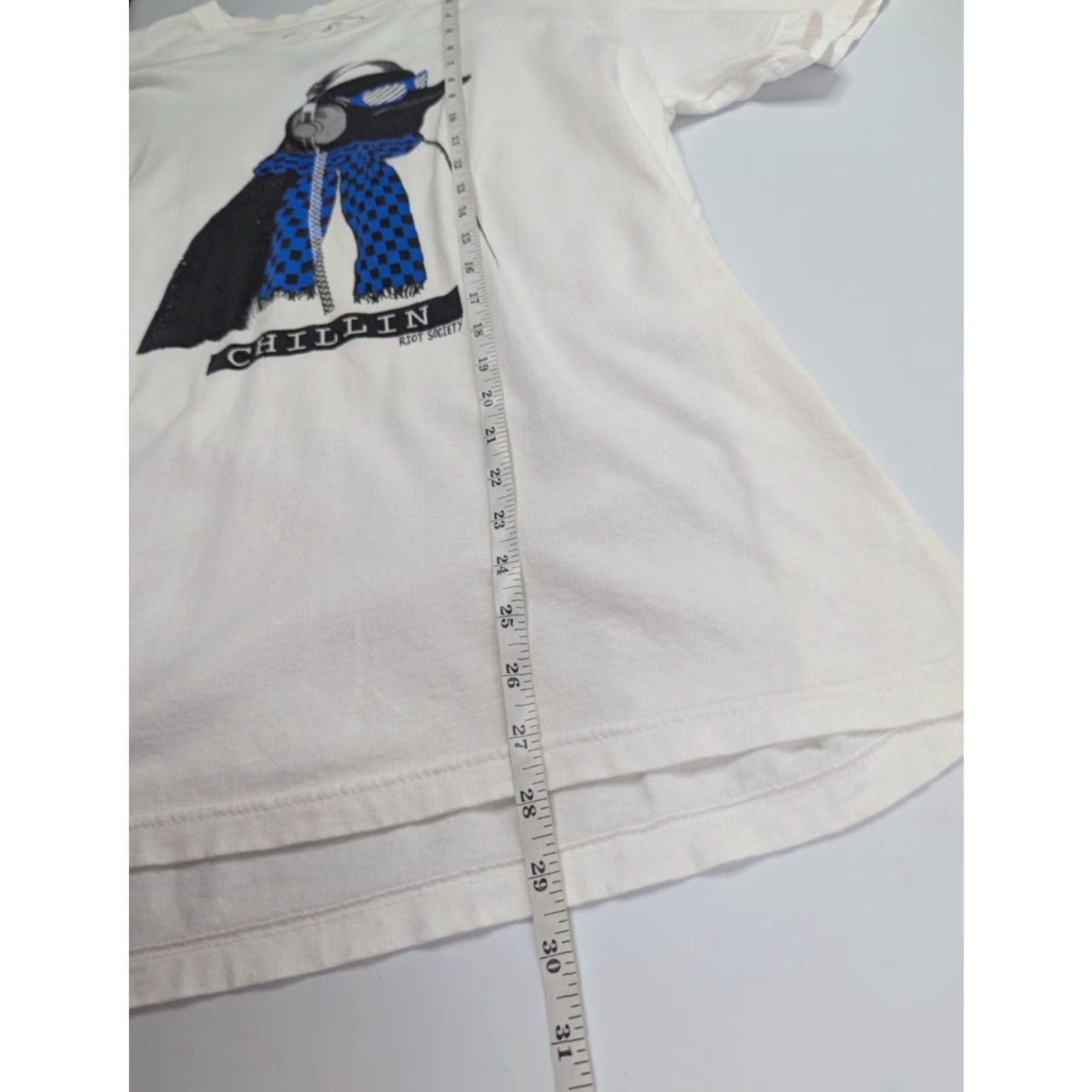 Vintage Riot Society T-Shirt Men's California Penguin Chillin Graphic Tee White L Size US L / EU 52-54 / 3 - 3 Thumbnail