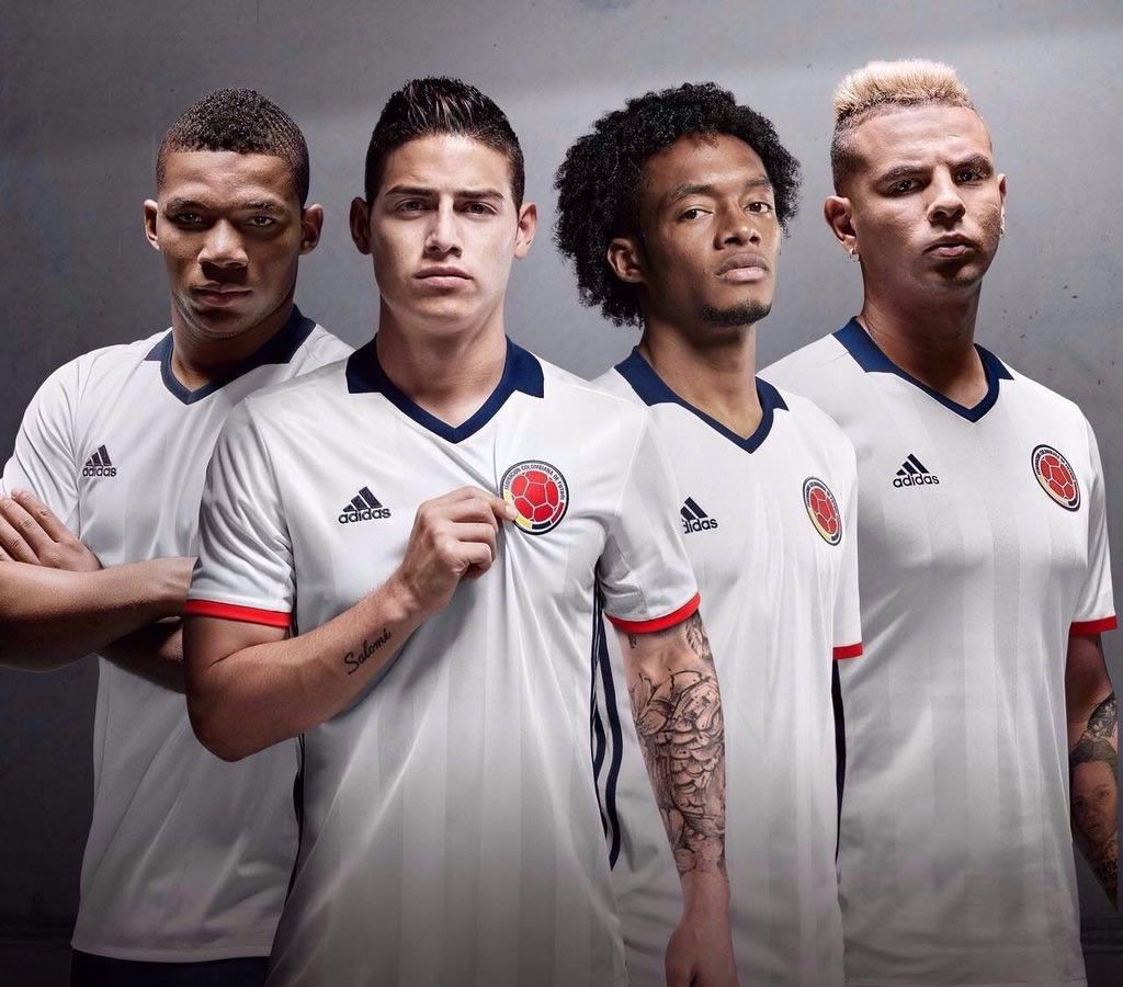 Adidas 2015 2016 Colombia National Adidas Home Kit Soccer Jersey Size US S / EU 44-46 / 1 - 2 Thumbnail