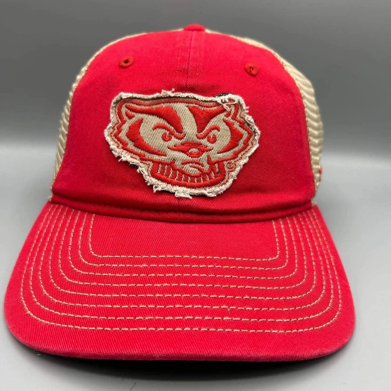 Other Wisconsin Badgers Trucker Hat Embroidered Fanatics SnapBack Size ONE SIZE - 1 Thumbnail