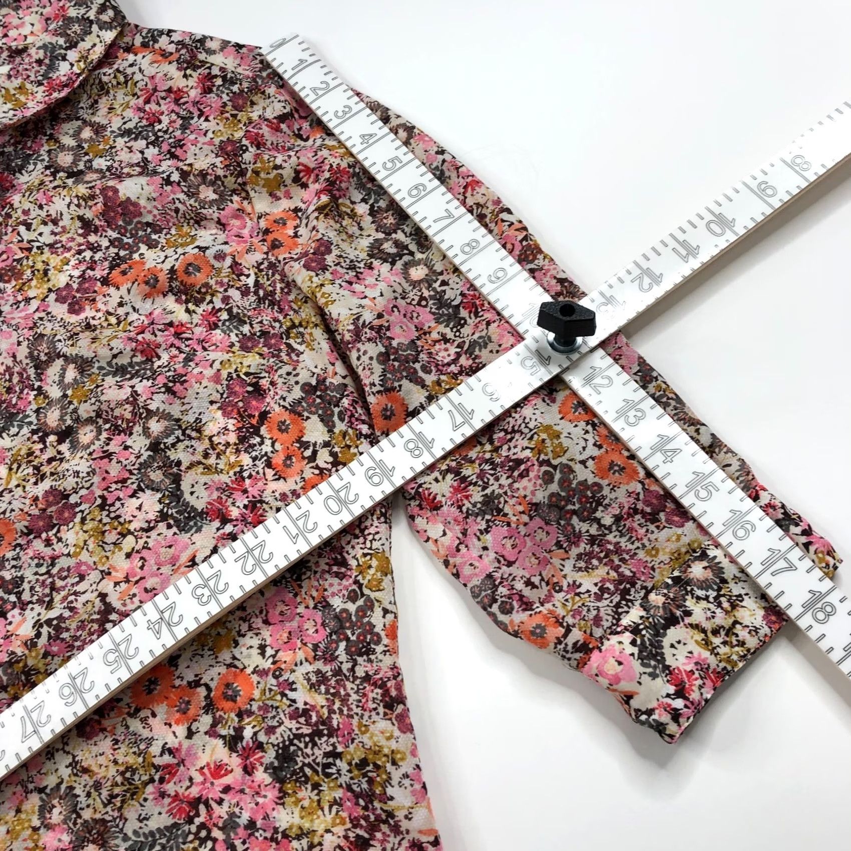 Coldwater Creek Coldwater Creek MED Button LS Lightweight Multicolor Floral Shirt All Over Print Ladies Shirt Button-Up Size M / US 6-8 / IT 42-44 - 3 Thumbnail