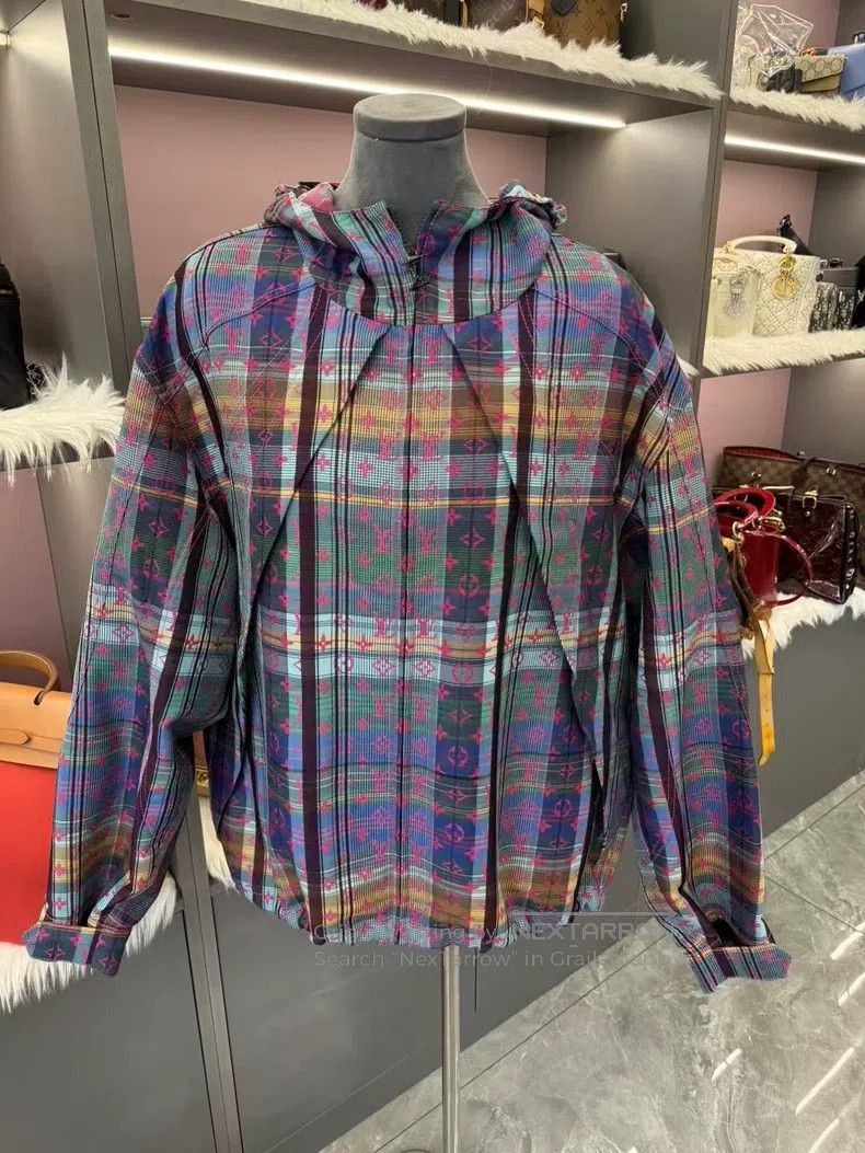 Louis Vuitton Louis Vuitton Plaid full print assault jacket Size US M / EU 48-50 / 2 - 3 Thumbnail
