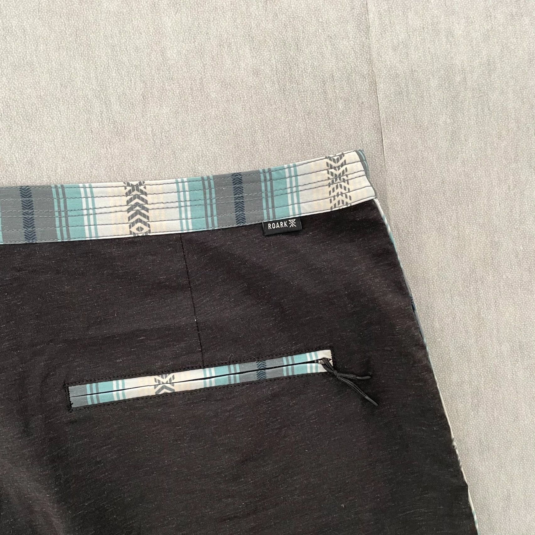 Roark Roark Shorts Mens 38 Black The Chiller Boardshorts Hemp Blend Adult Regular Inseam 6in Pockets Drawstring NEW Size US 38 / EU 54 - 4 Thumbnail