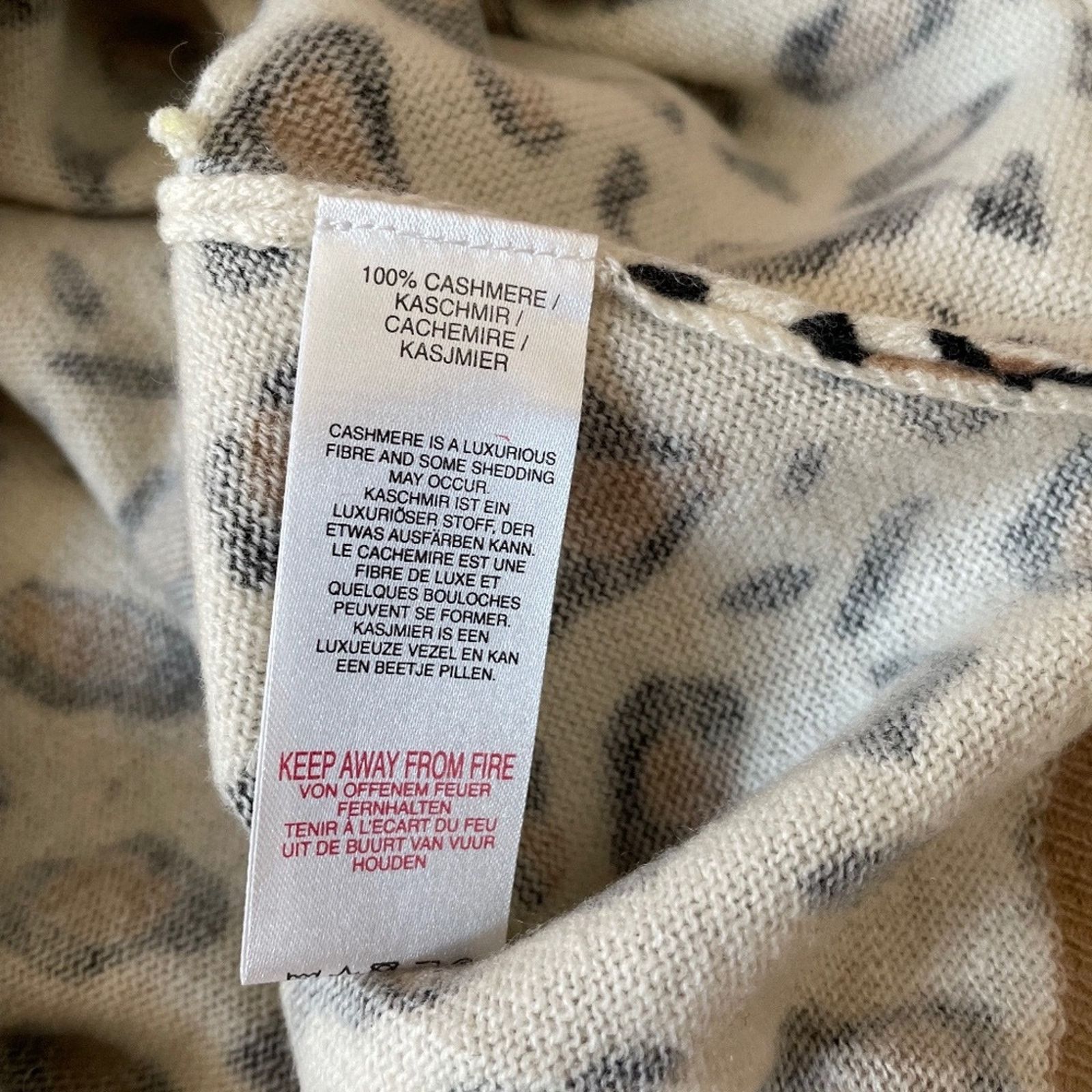Brodie Cashmere Leopard-Print Cashmere Sweater from BRODIE CASHMERE Size XS / US 0-2 / IT 36-38 - 7 Thumbnail
