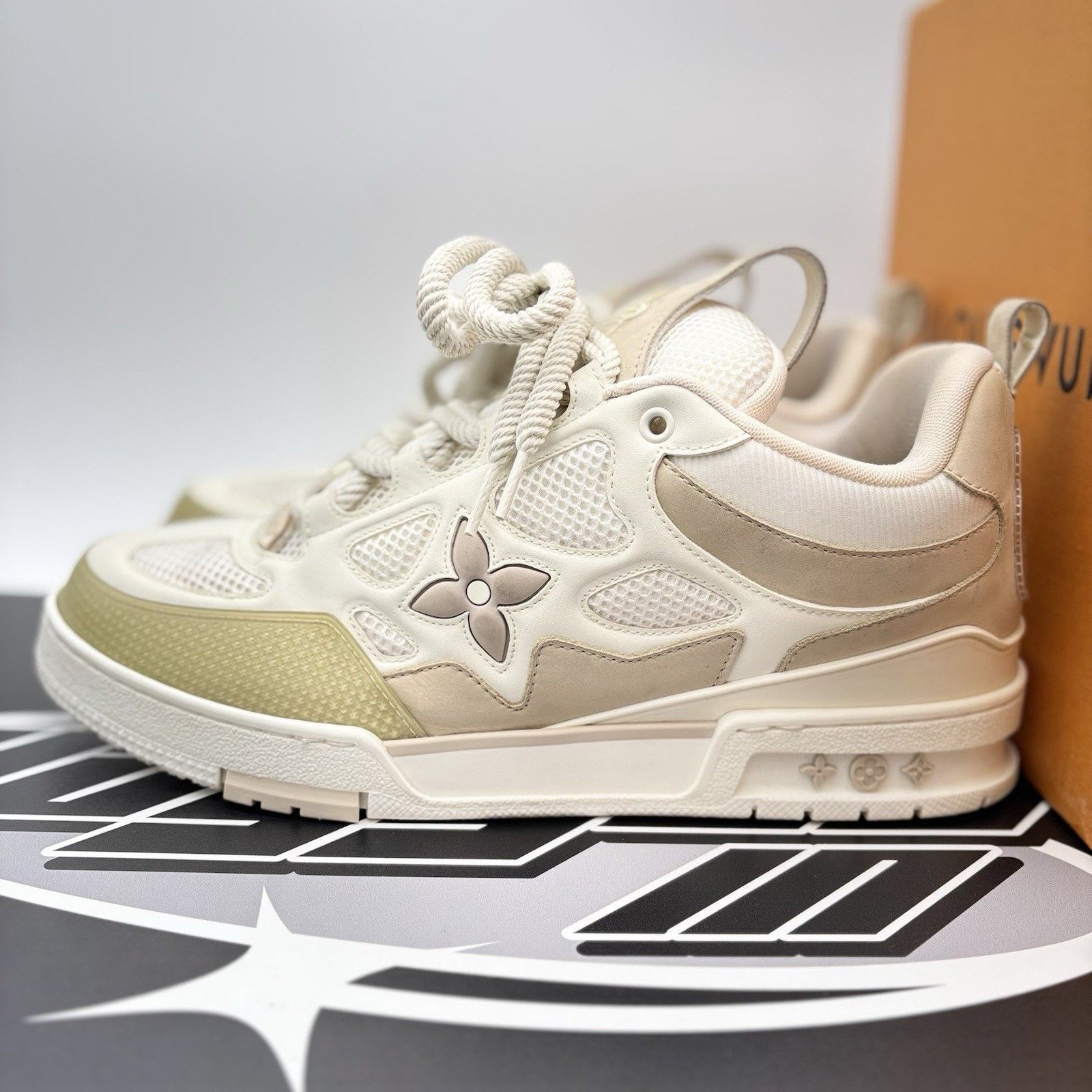 Louis Vuitton (11.5-12 US) Louis Vuitton Skate ' White ' | GOOD CONDITION! Size US 12 / EU 45 - 1 Thumbnail