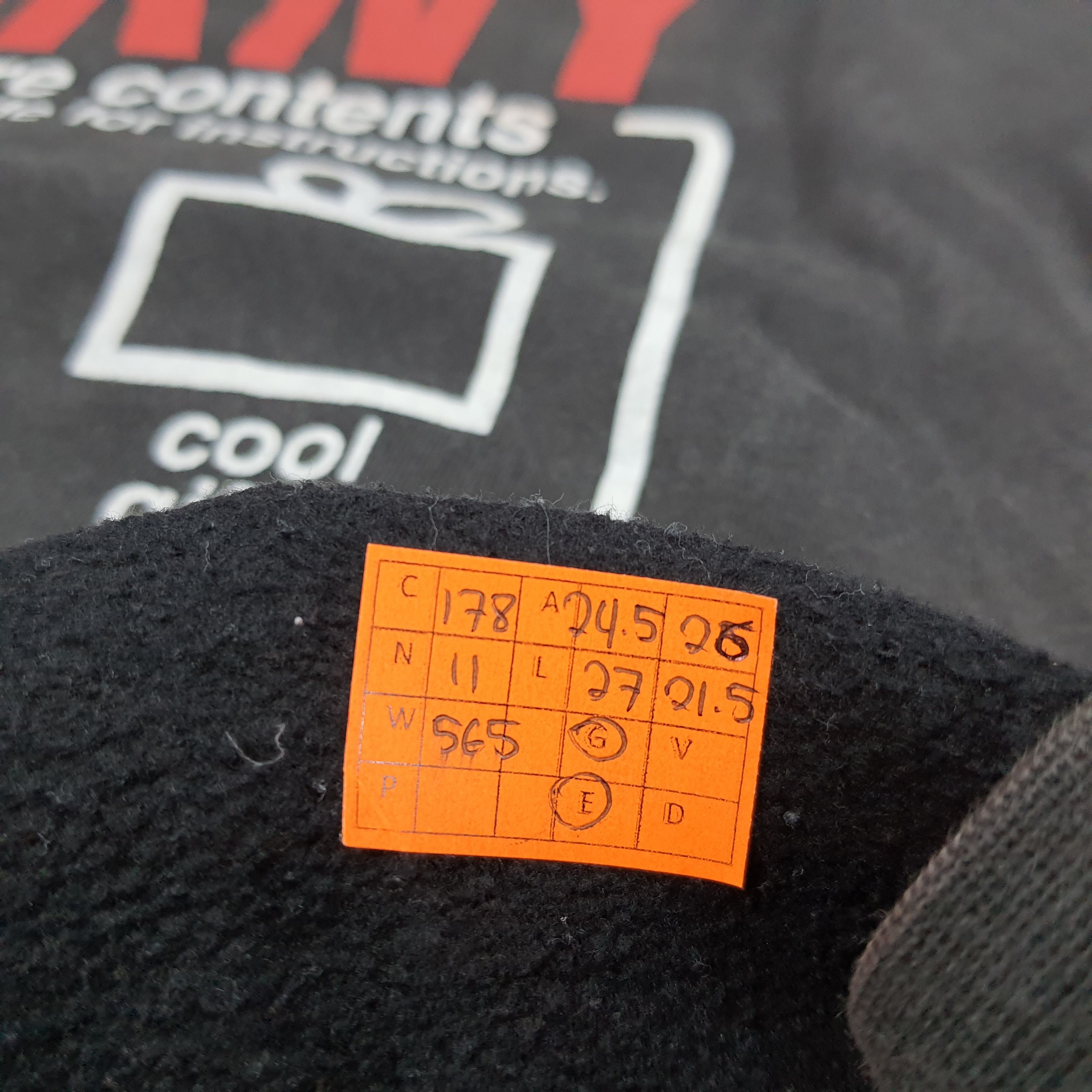 DKNY × Vintage Vintage DKNY Jeans New York Streetwear Sweatshirt Size US L / EU 52-54 / 3 - 9 Thumbnail