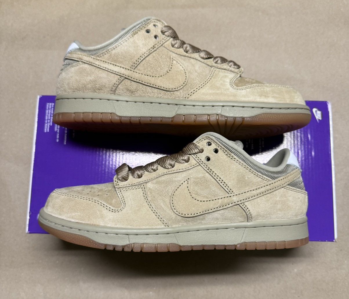 Nike Nike Dunk Low SB PRO B Parachute Beige men’s size 7.5 NEW! Size US 7.5 / EU 40-41 - 1 Thumbnail