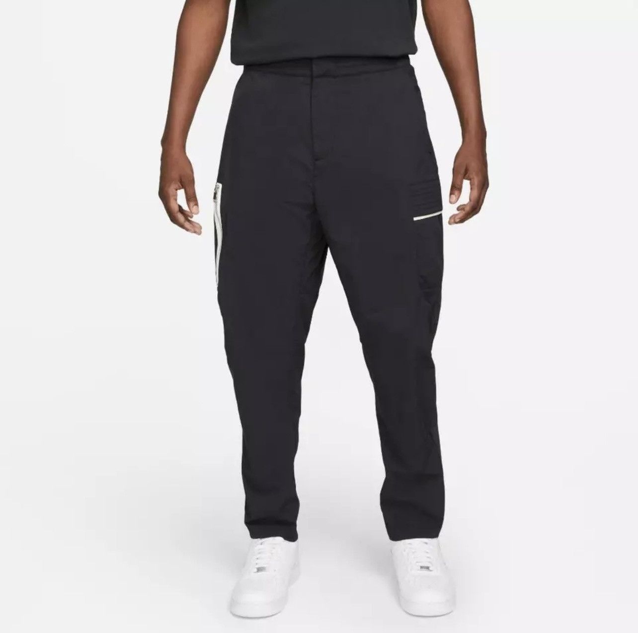 Nike Nike Sportswear Style Essentials Utility Cargo Pants Size US 32 / EU 48 - 1 Thumbnail