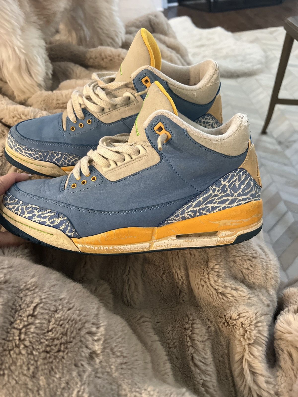 Jordan Brand Yellow and Blue Jordan’s Size US 10 / EU 43 - 6 Thumbnail