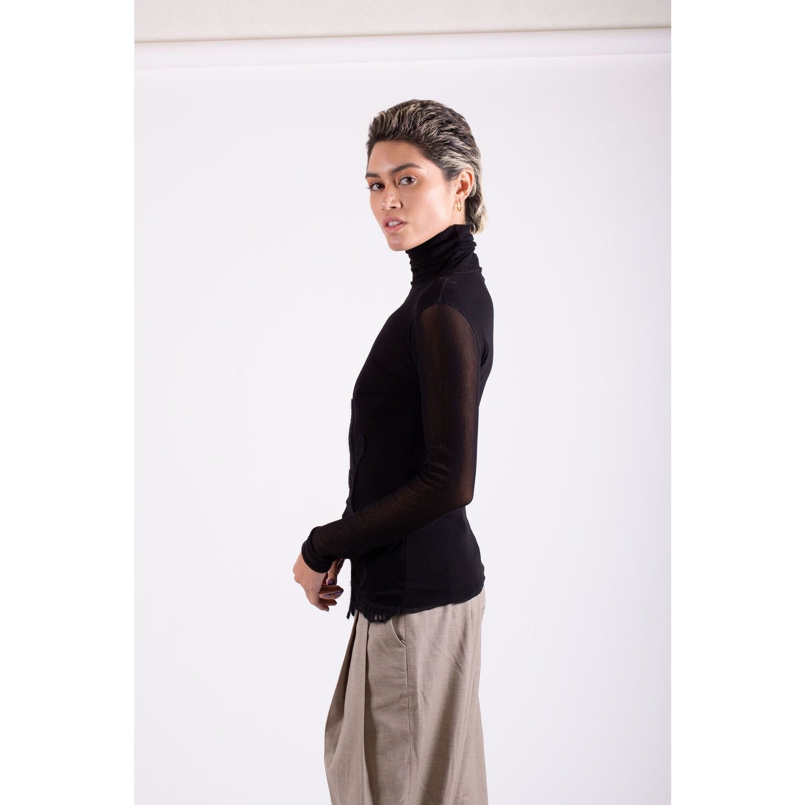 FUZZI Vintage FUZZI Double Layered Mesh Floral Crochet Turtleneck Size L / US 10 / IT 46 - 6 Thumbnail
