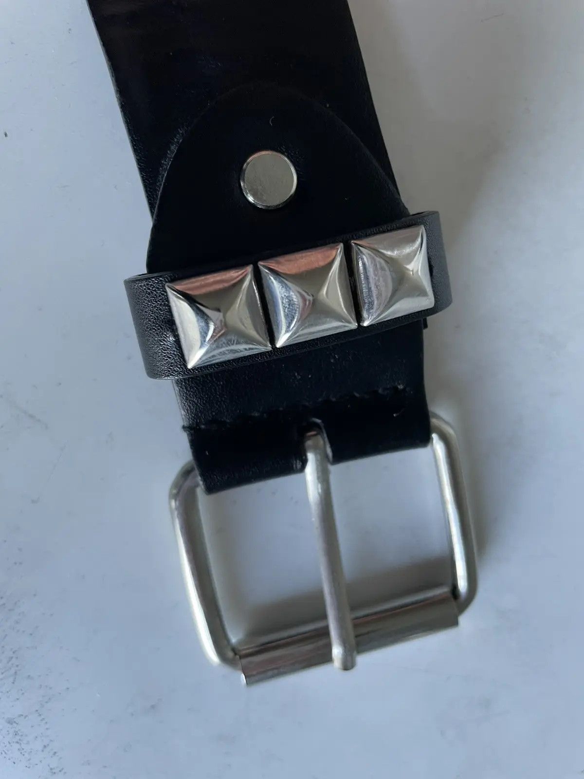 Leather Never worn Pyramid belt Size ONE SIZE - 3 Thumbnail