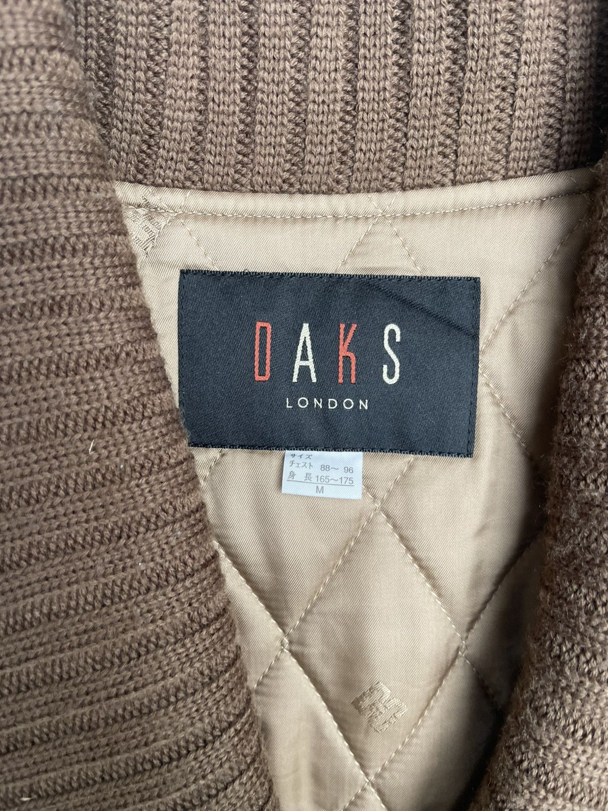 DAKS DAKS London Quilted Shawl Collar Jacket Vintage Check Size M Size US M / EU 48-50 / 2 - 2 Thumbnail