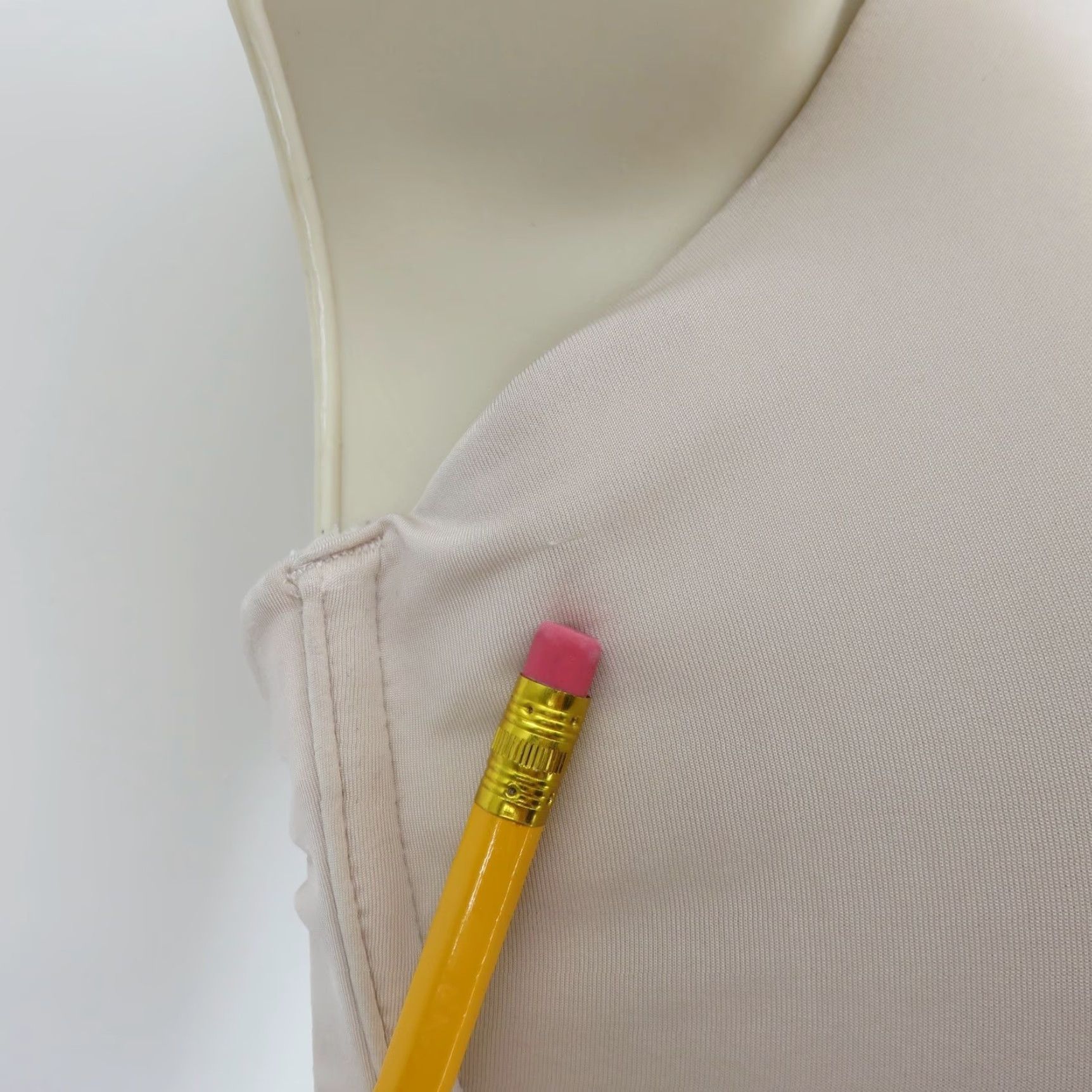 Vintage Warner's 40D Bra Beige Underwire Lightly Lined Convertible T-Shirt Bra Womens Lined Convertible Underwire TA2141A 40D Size ONE SIZE - 3 Thumbnail