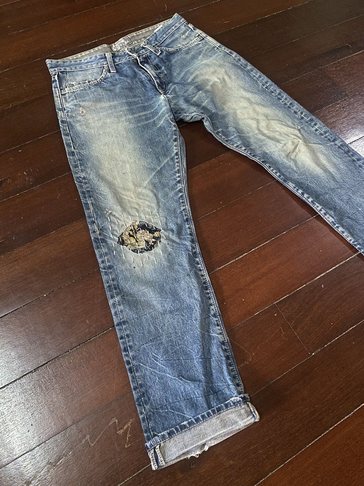 Blue Blue Japan FIRE 🔥 BLUE BLUE JAPAN SASHIKO BORO STITCH DISTRESSED Size US 32 / EU 48 - 4 Thumbnail