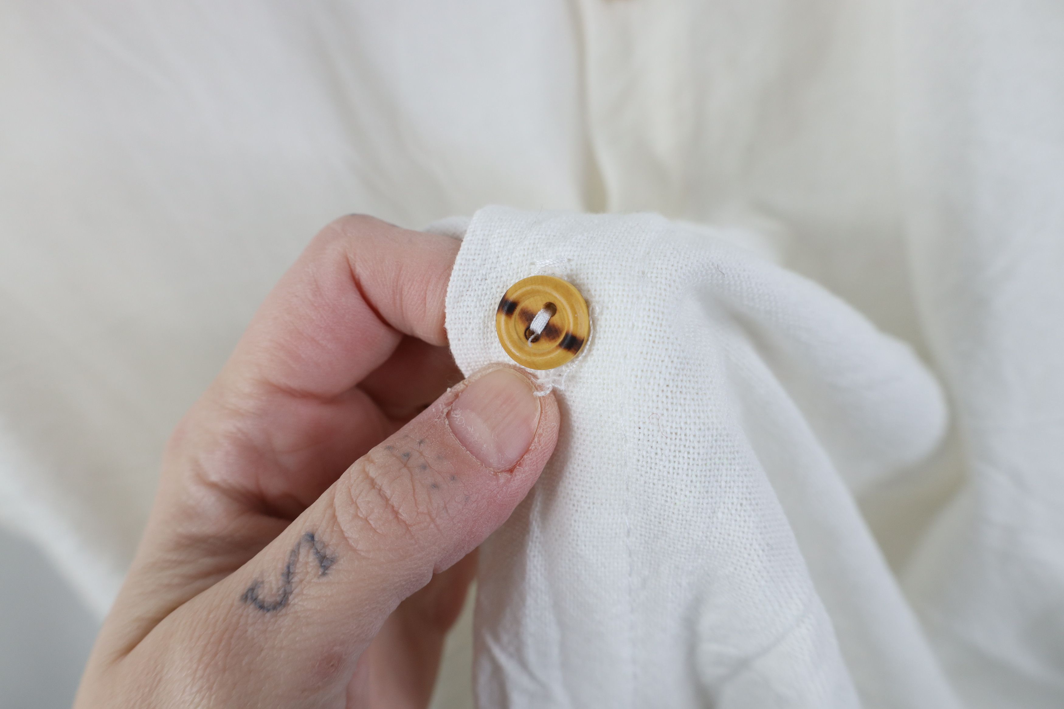 Vintage Vintage 90s Streetwear Key West Beach Button Shirt White USA Size US XXL / EU 58 / 5 - 9 Thumbnail