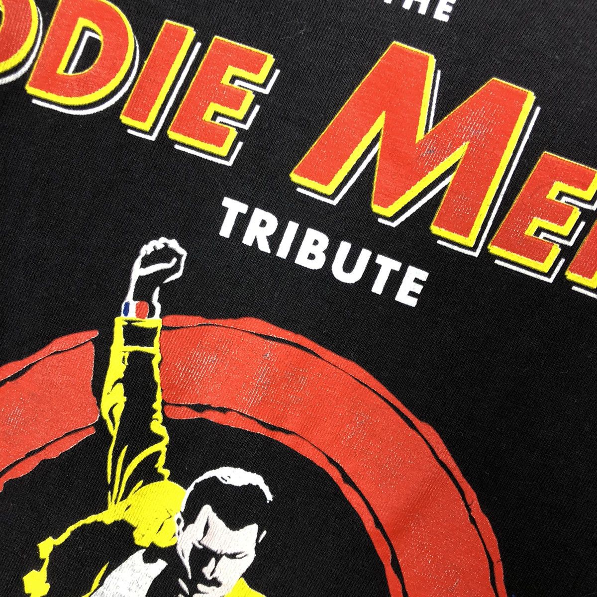 Band Tees Freddie Mercury 1992 Tribute Queen vintage tee t shirt Size US XL / EU 56 / 4 - 5 Thumbnail