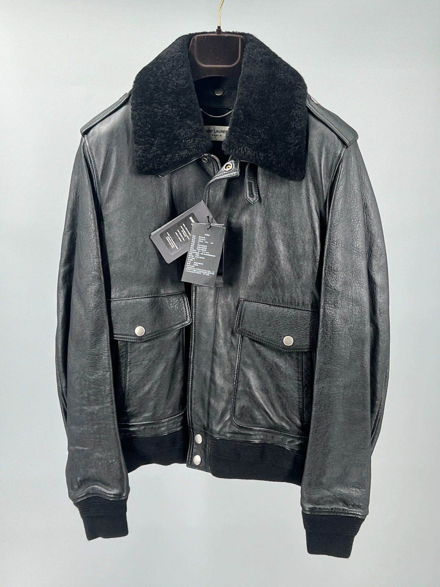 Yves Saint Laurent ysl black leather jacket with removable collar Size US M / EU 48-50 / 2 - 1 Thumbnail