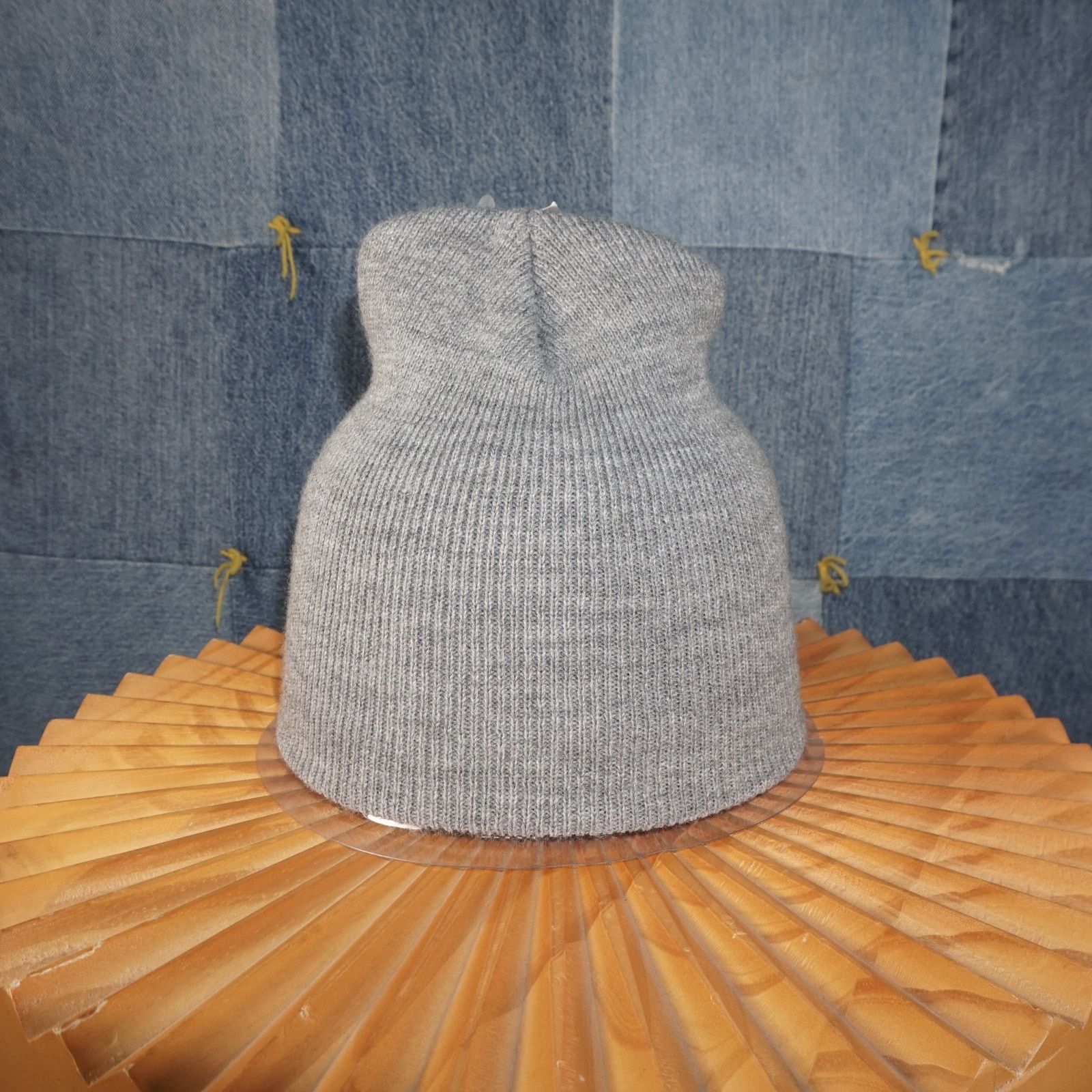Colosseum Athletics OSFA- Vintage / Y2K 00s Grey North Carolina Tar Heels Beanie Size ONE SIZE - 4 Thumbnail