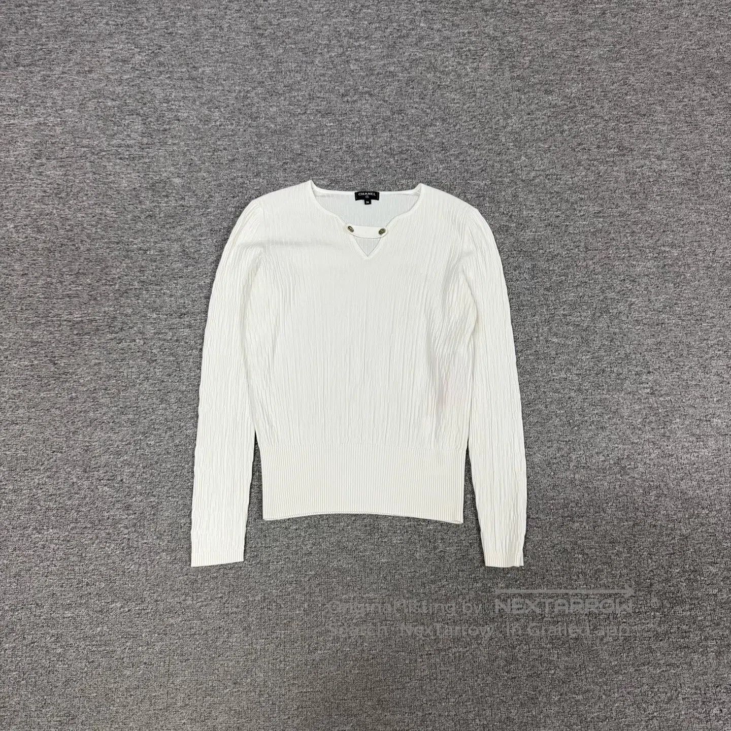 Chanel Chanel Golden little horse buckle; Knitted top| Size S / US 4 / IT 40 - 1 Thumbnail