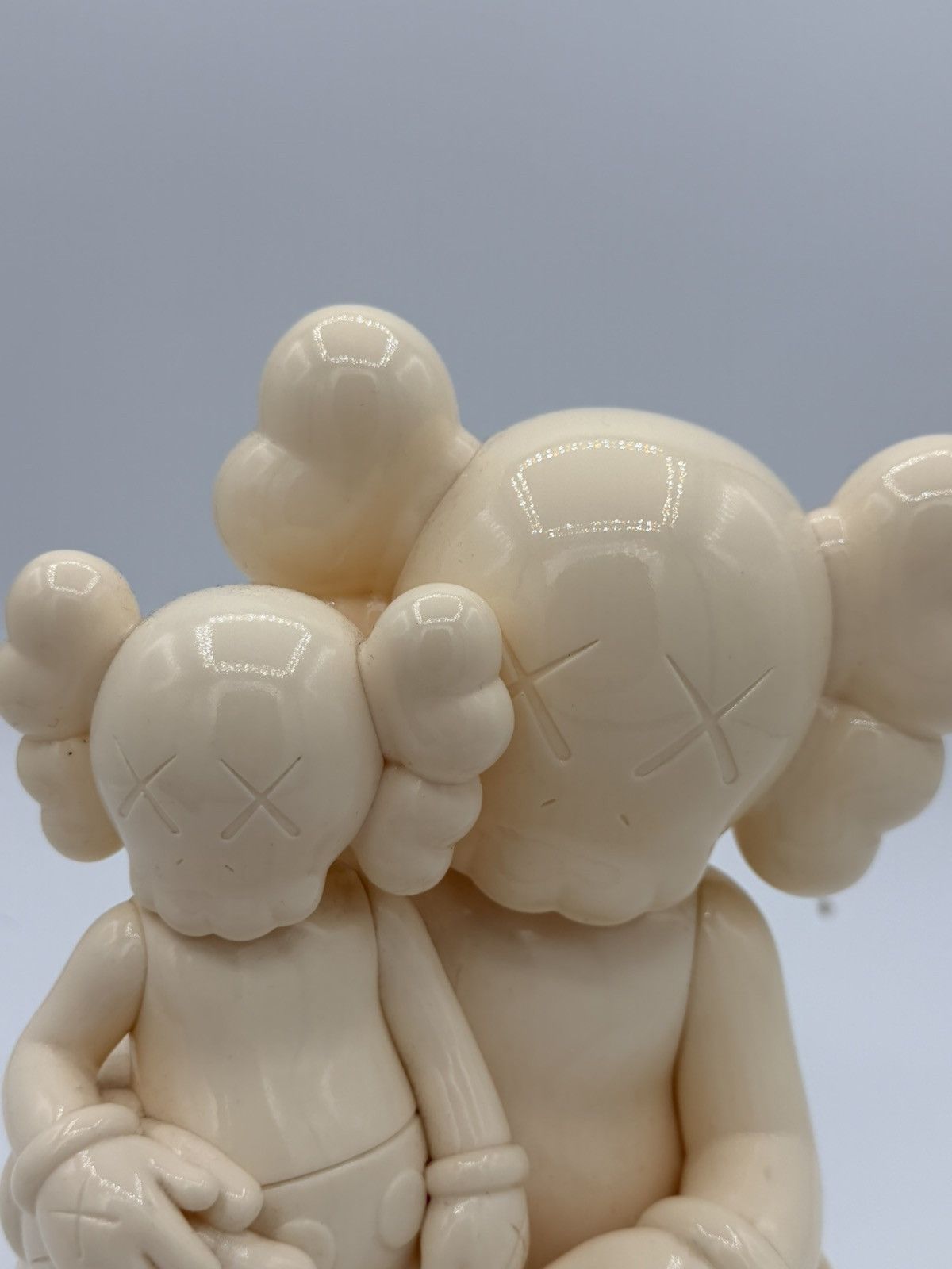 Kaws Kaws Holiday Changbai Mountain figure Size ONE SIZE - 6 Thumbnail