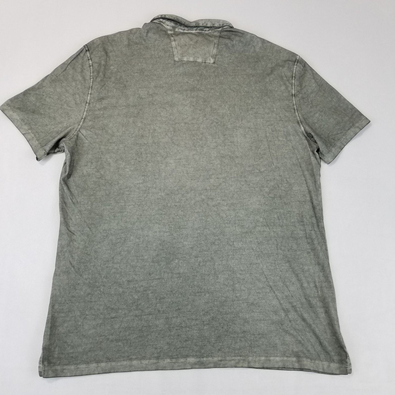 John Varvatos John Varvatos Polo Shirt Mens XL Gray Distressed Button Size US XL / EU 56 / 4 - 2 Thumbnail