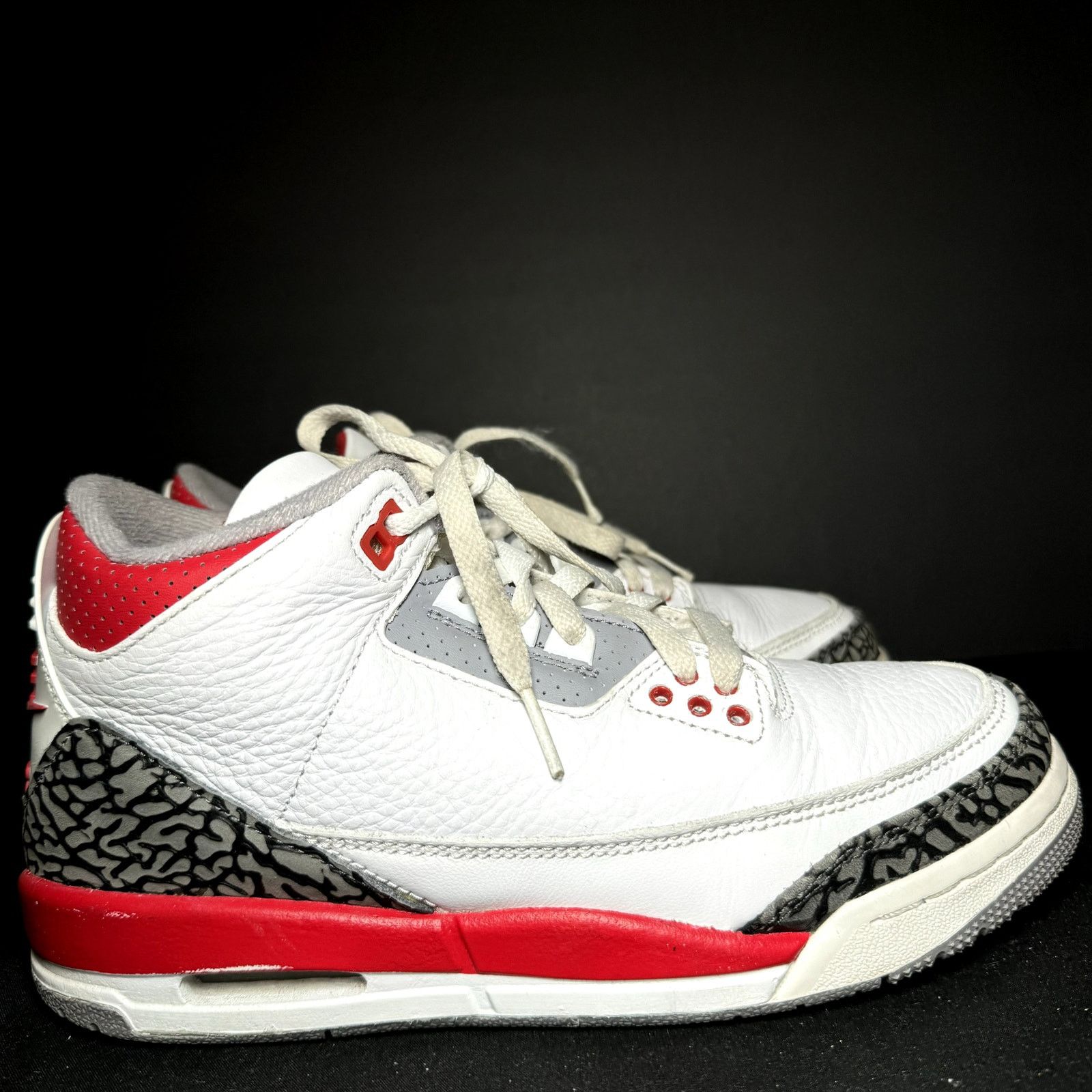Jordan Brand × Nike Size 6.5 - Air Jordan 3 Retro GS Fire Red 2022 Men's Shoes Size US 6.5 / EU 39-40 - 1 Thumbnail