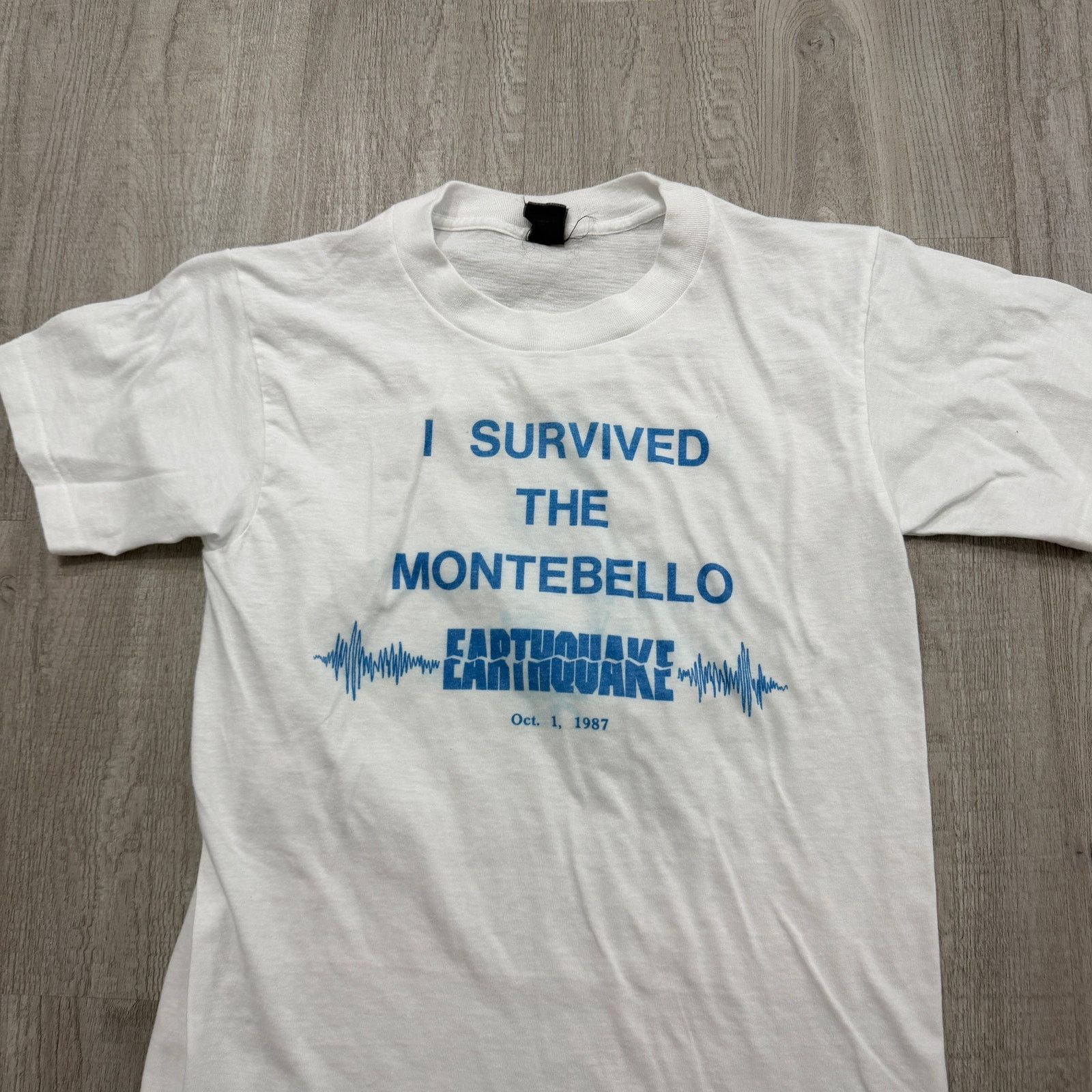 Vintage Vintage I Survived The Montebello Earthquake Shirt Medium Size US M / EU 48-50 / 2 - 3 Thumbnail
