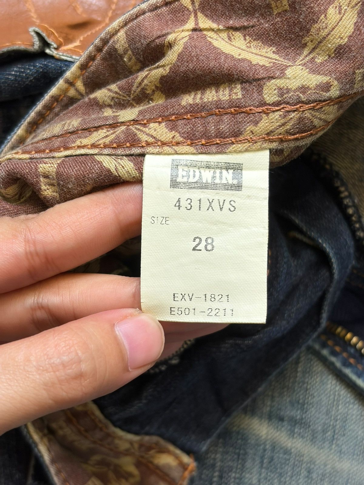 Edwin Vintage / Y2K Edwin XV Mud Wash Distress Flare Jeans Size US 30 / EU 46 - 5 Thumbnail