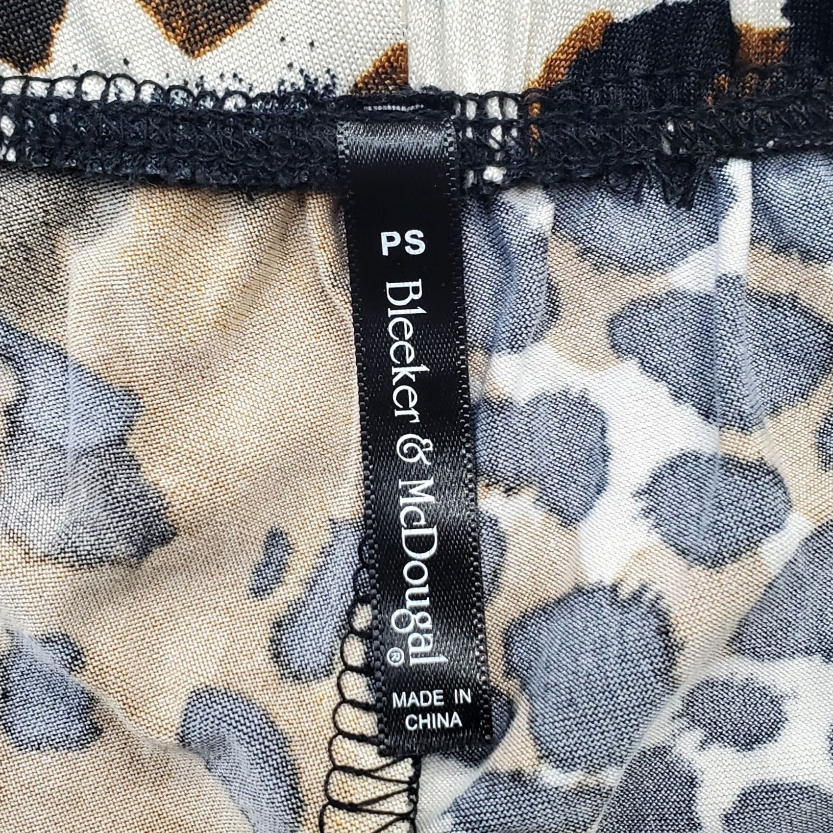 Vintage Bleeker & McDougal Pants Womens Petite Small Multi Leopard Print Stretch Pull On Size 28" / US 6 / IT 42 - 7 Thumbnail