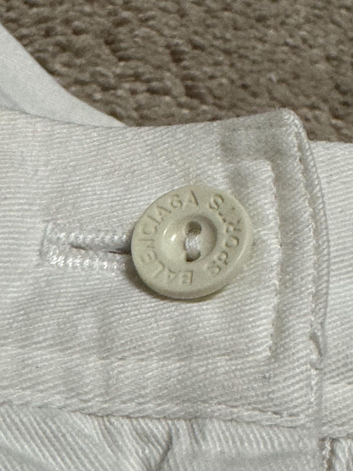 Balenciaga Balenciaga Sport Womens Shorts Size US 26 / EU 42 - 7 Thumbnail
