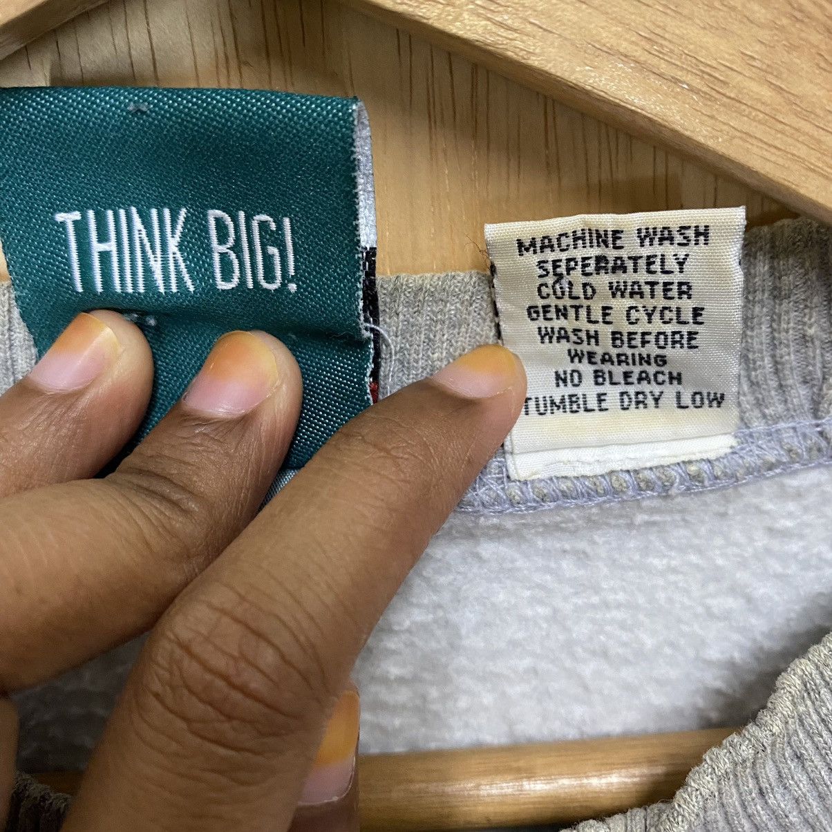 Japanese Brand × Vintage Big Dog Santa Barbara Crewneck Sweatshirt Size US L / EU 52-54 / 3 - 12 Thumbnail