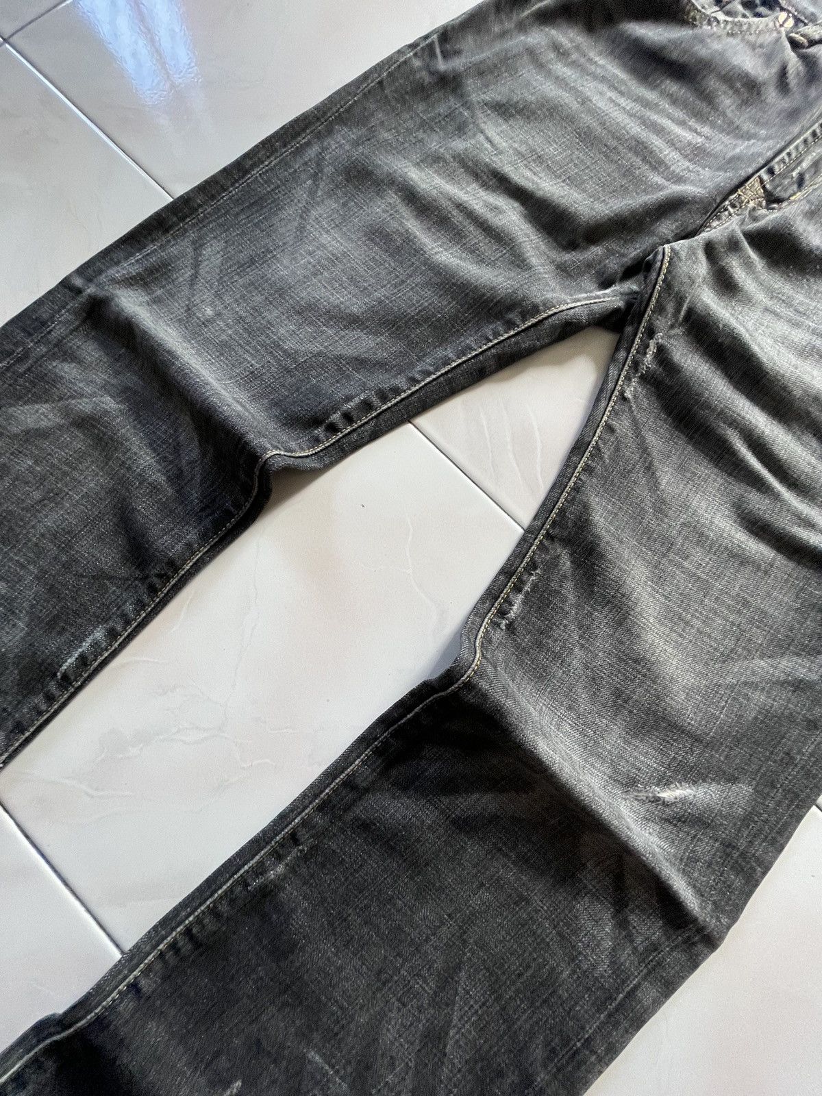 Japanese Brand × LOWBOX × Oni Oniarai Japan Embroidered Oni Japanese Folklore Denim Jeans Size US 30 / EU 46 - 8 Thumbnail