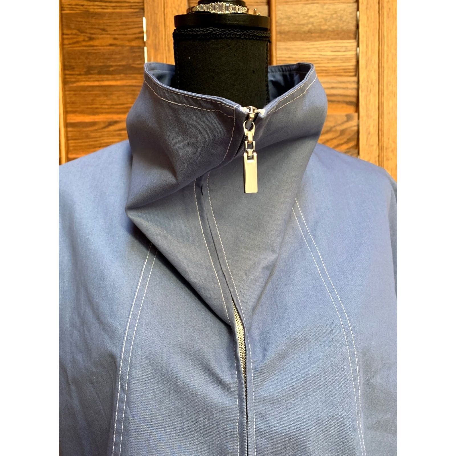 Vintage Doncaster Collection Womens Full Zip Cropped Jacket Mock Neck Short Sleeve Blue Size 6 Size 28" / US 6 / IT 42 - 2 Thumbnail