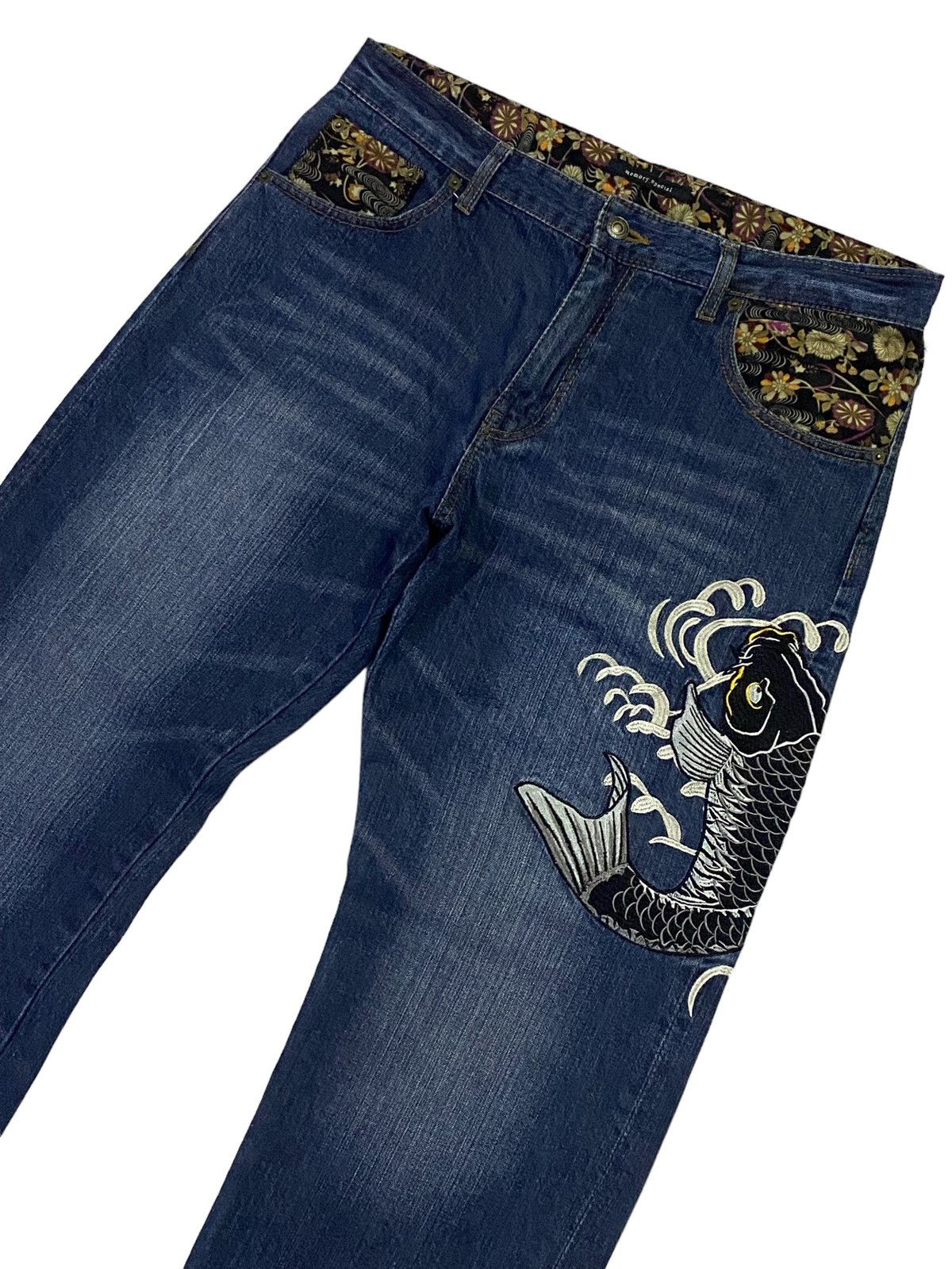 Japanese Brand Japanese Brand Memory Special Koi Fish Embroidery Jeans Size US 34 / EU 50 - 16 Thumbnail