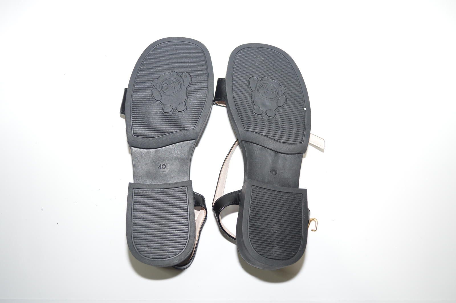Designer Black Strappy Sandals with Cross-Strap Design (Size 40) Size ONE SIZE - 4 Thumbnail