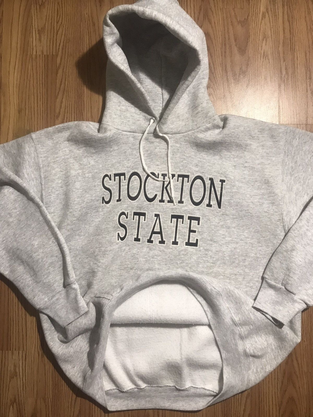 Velva Sheen × Vintage Velva Sheen XL Gray Hoodie Sweatshirt Stockton State Logo Size US XL / EU 56 / 4 - 12 Thumbnail