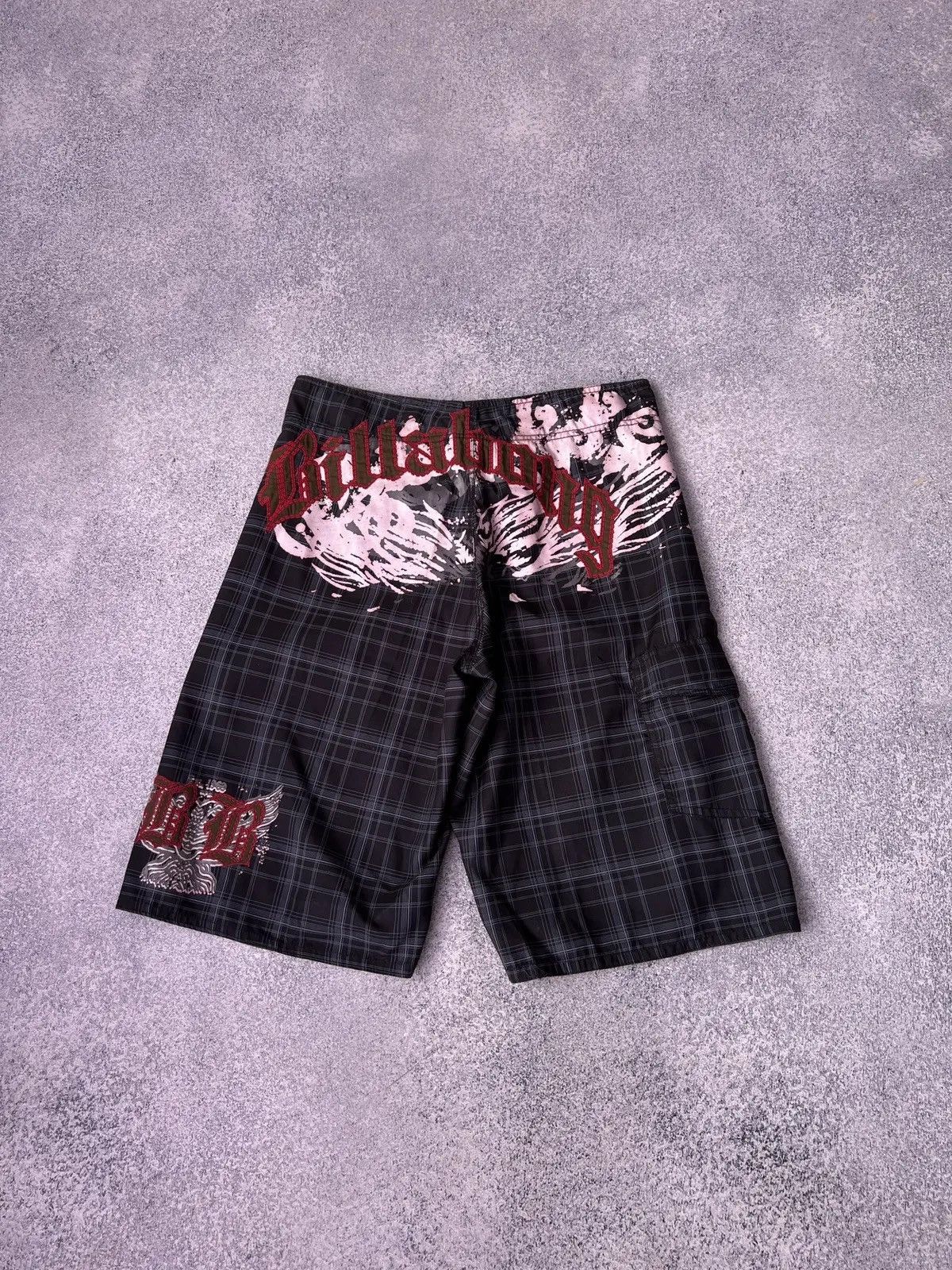 Billabong × Vintage Vintage Billabong Y2k Ed Hardy Style shorts Size US 32 / EU 48 - 1 Thumbnail