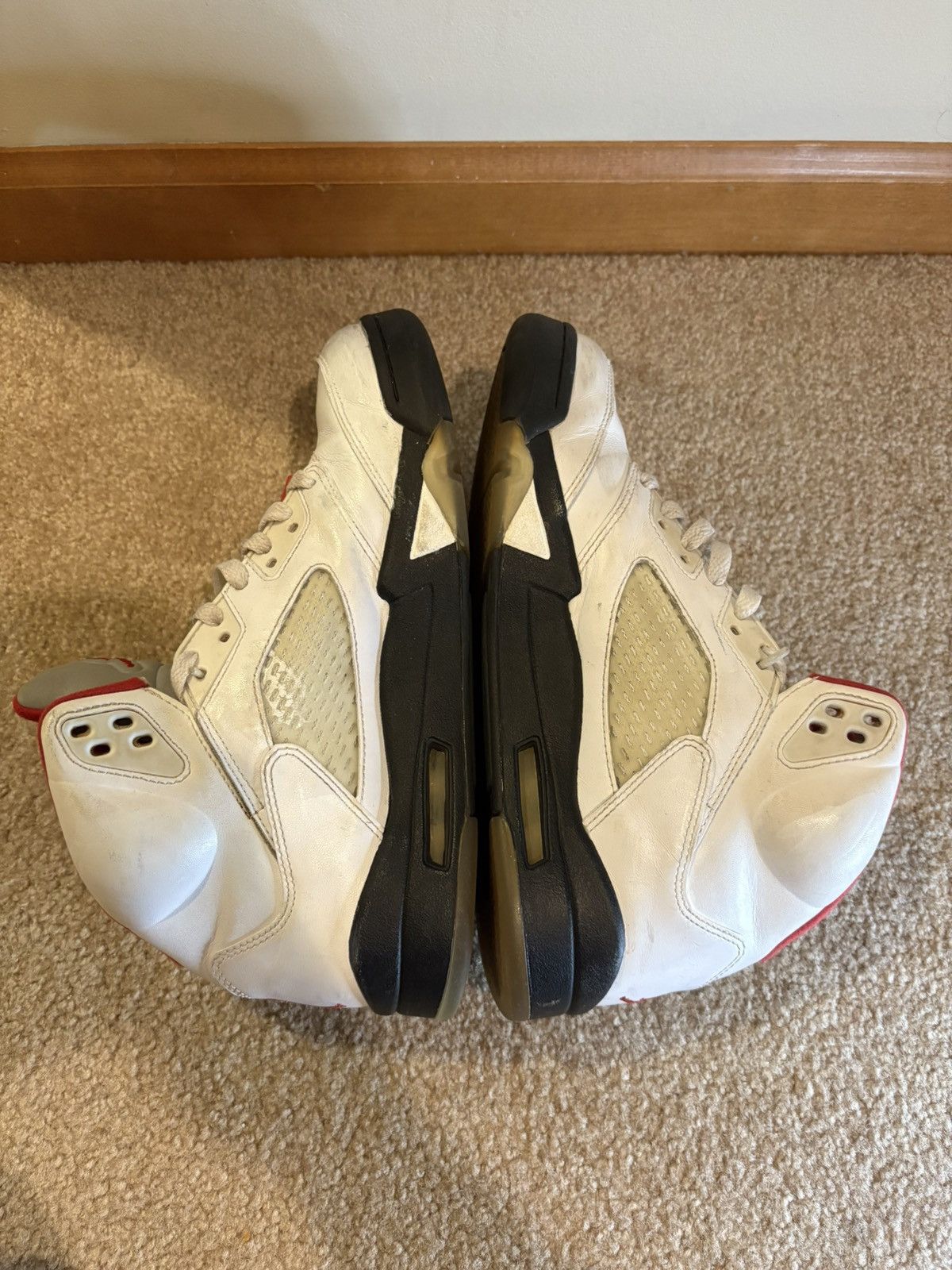 Jordan Brand Size 8.5 - Air Jordan 5 Retro 2013 Fire Red Size US 8.5 / EU 41-42 - 6 Thumbnail