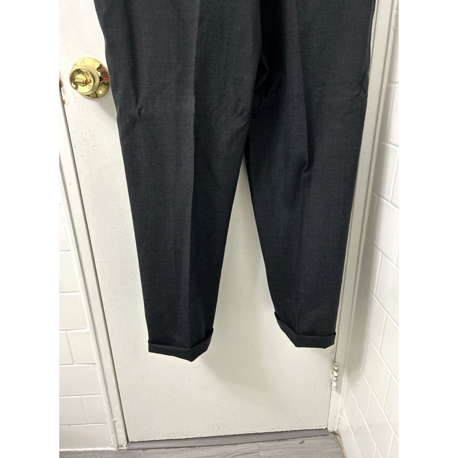 Vintage LL Bean Pants Mens 38x31 Gray 100% Wool YKK Cuffed Classic Fit Trousers 285236 Size US 38 / EU 54 - 7 Thumbnail