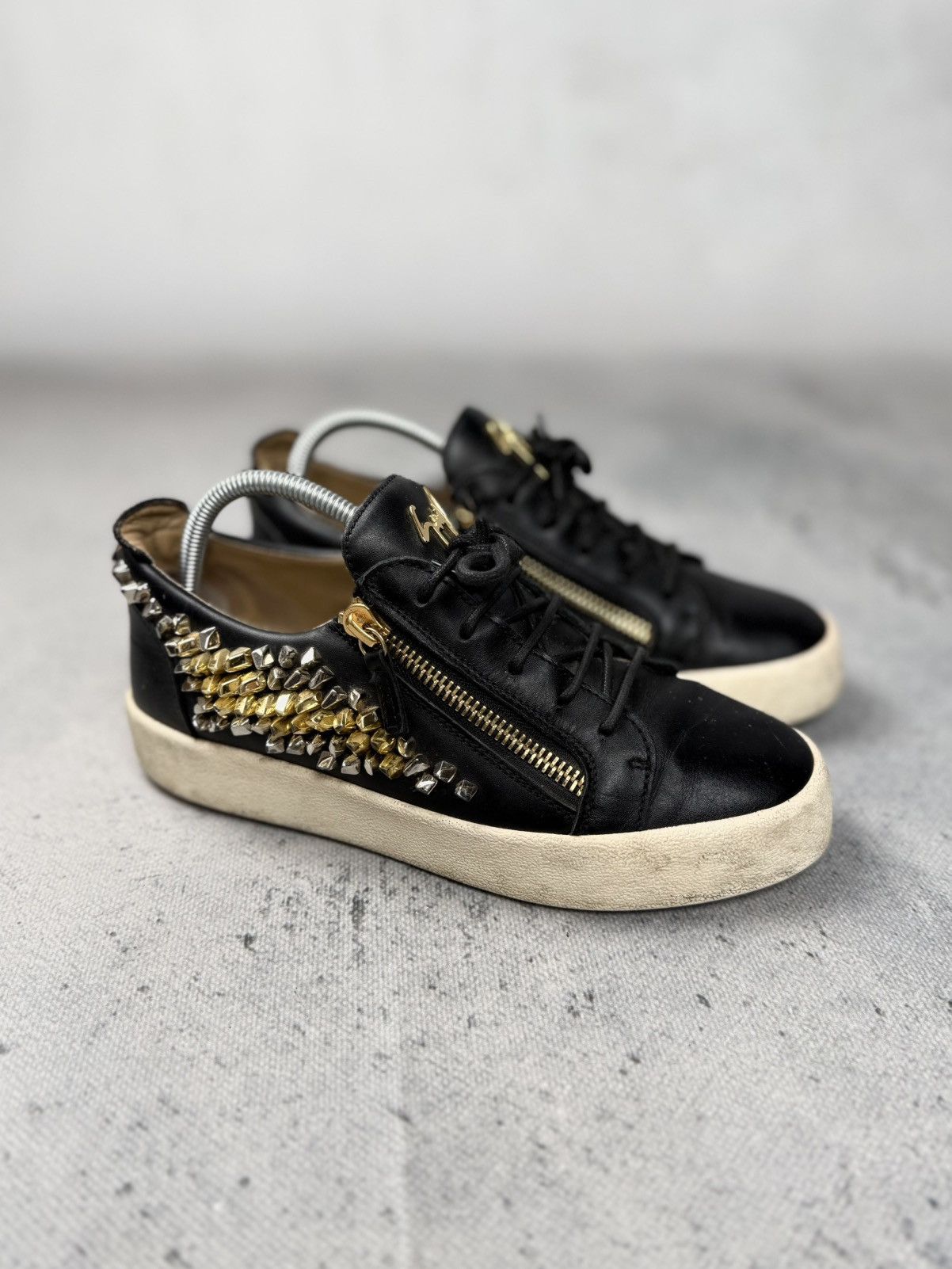 Giuseppe Zanotti Giuseppe Zanotti Frankie Shel Black Leather Studded Sneakers Size US 8 / EU 41 - 1 Thumbnail