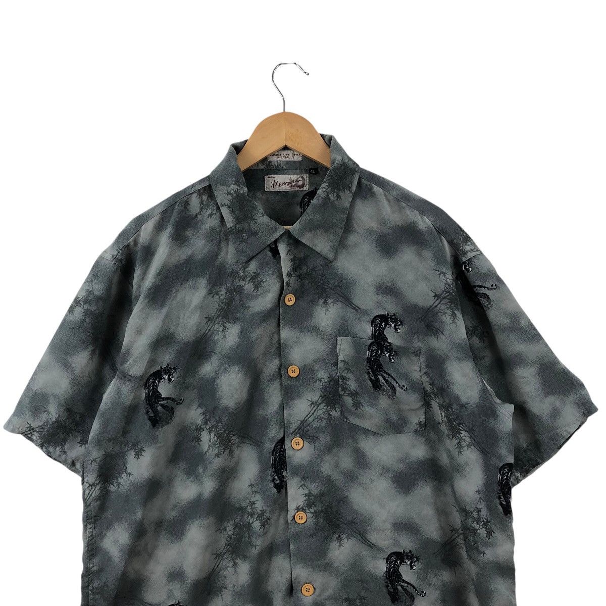 Vintage Vintage STEVENSON RAYON PANTHER Hawaii Rayon Shirt Size US L / EU 52-54 / 3 - 2 Thumbnail