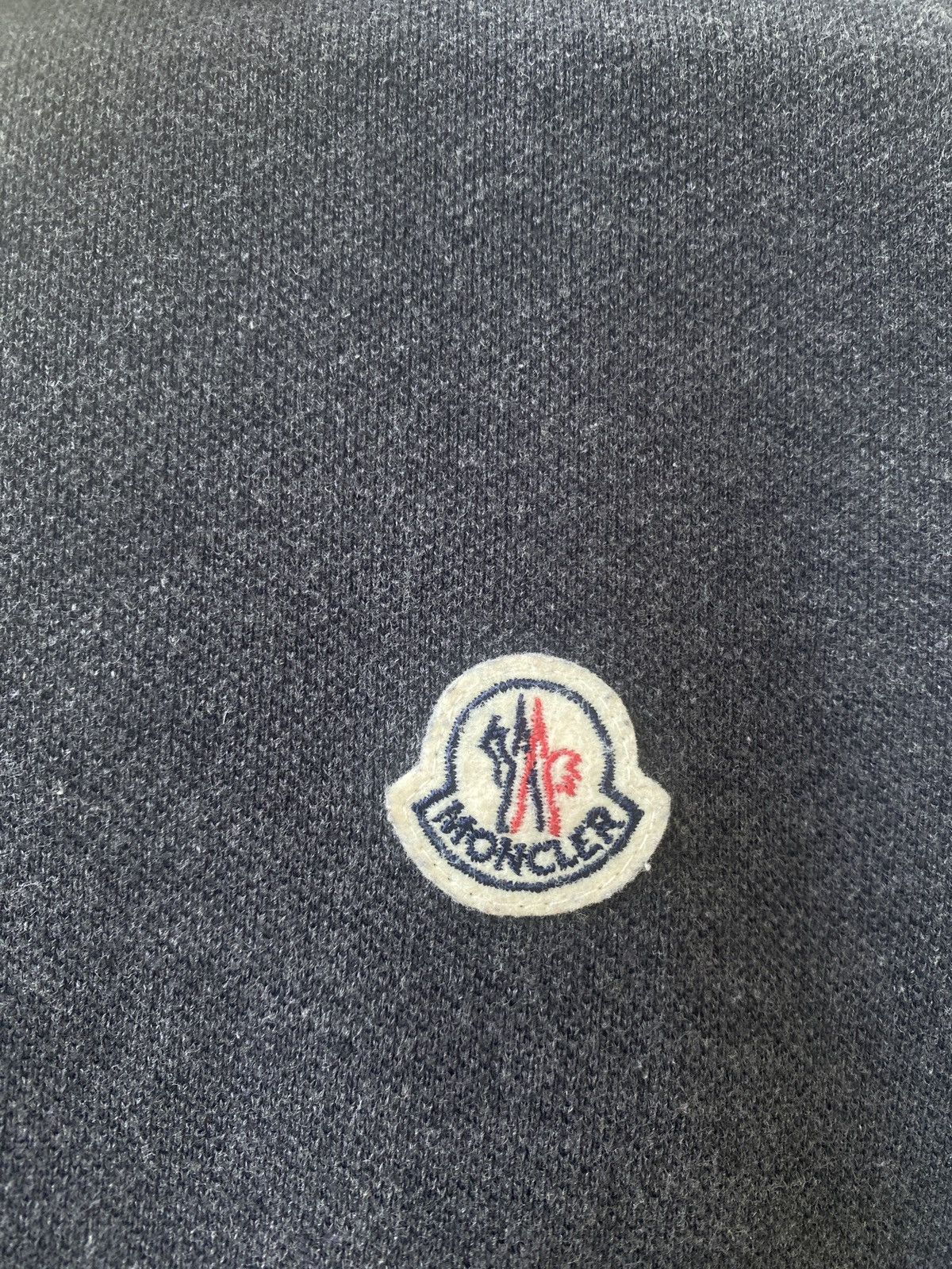 Moncler Moncler lonsleeve polo luxury shirt Size US M / EU 48-50 / 2 - 7 Thumbnail