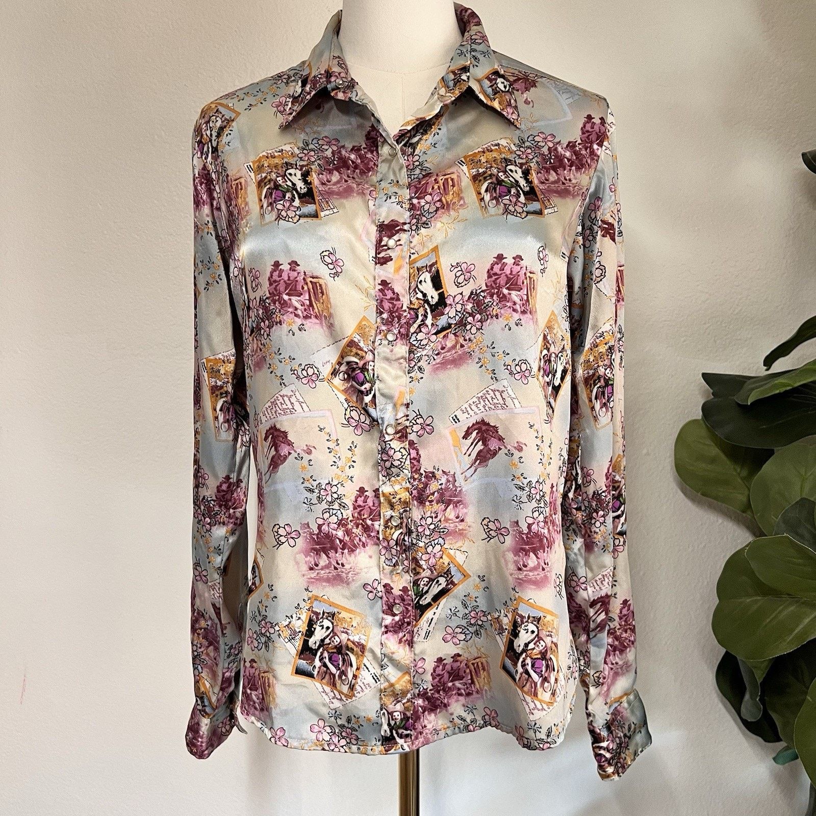 Wrangler Vintage Wrangler Silky Pearl Snap Women’s Western Button Up Size S / US 4 / IT 40 - 2 Thumbnail