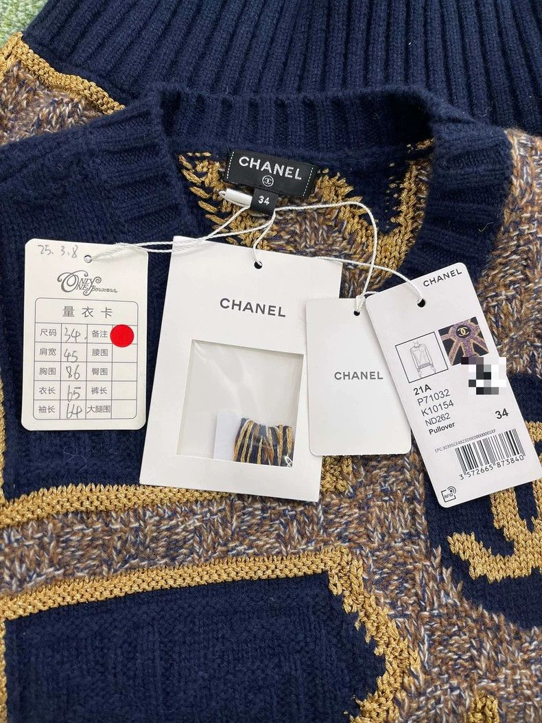 Chanel Chanel Women's Castle High-end Workshop Knitted Sweater Size XXS / US 00 / IT 34 - 4 Thumbnail