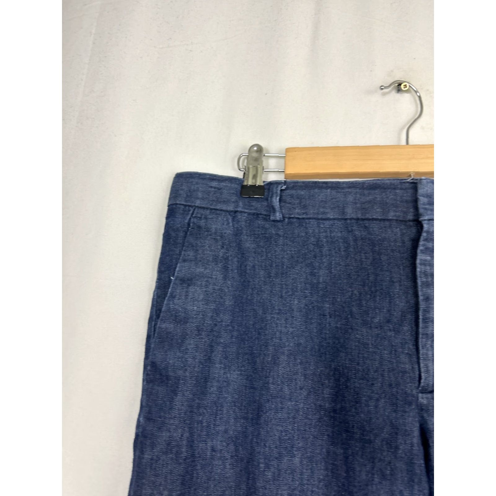 Banana Republic Banana Republic Avery Pants Denim Blue Chino 36 Regular 36x27 Womens Polyester Cotton Blend Jeans Denim N/A Size 25" / US 0 / IT 36 - 4 Thumbnail
