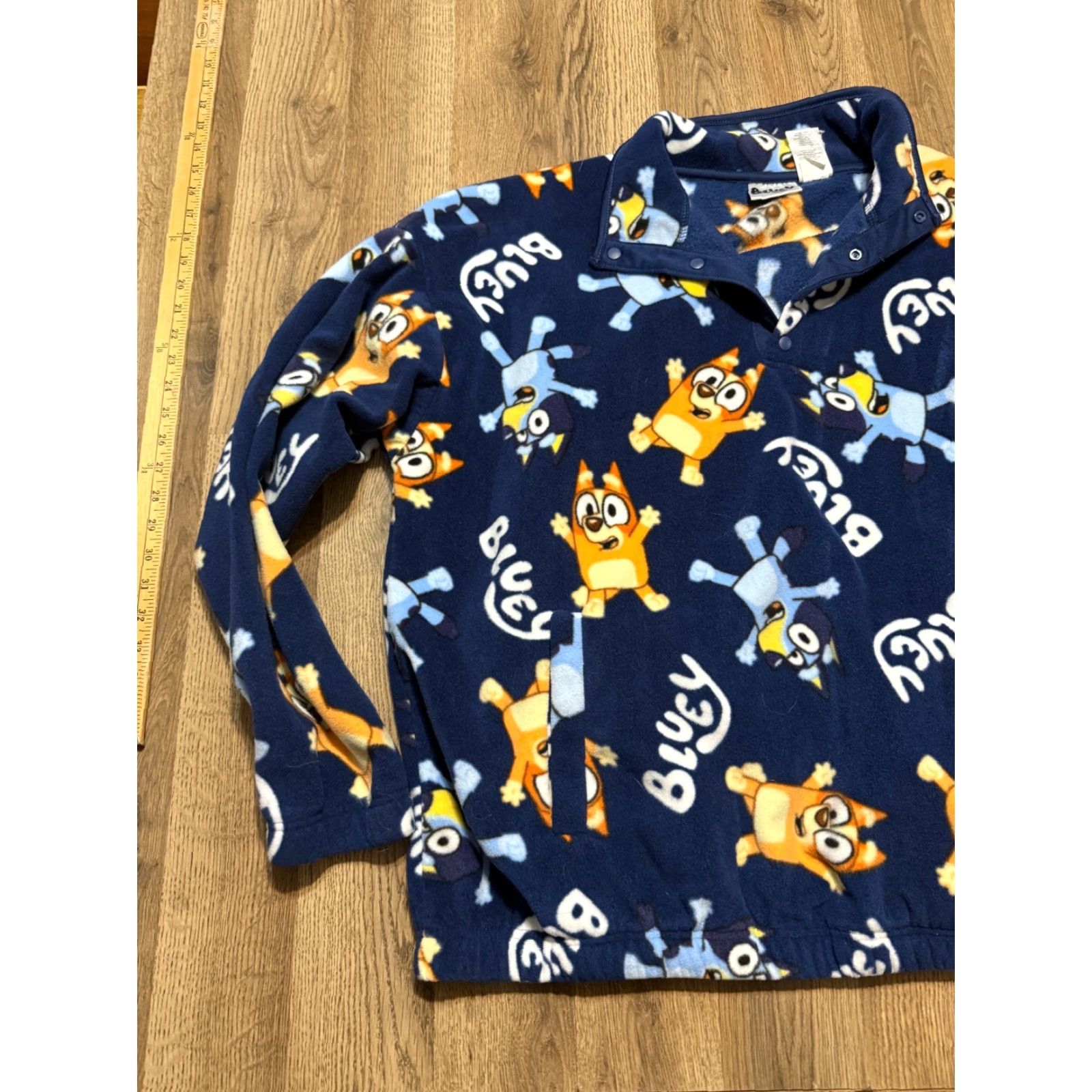 Vintage VINTAGE? No—Bluey Sweater Women’s Large Blue Allover Print Pullover 1/4 Button Long Sleeve Knitted Knit Buttoned Casual Fall Winter Summer Size L / US 10 / IT 46 - 3 Thumbnail