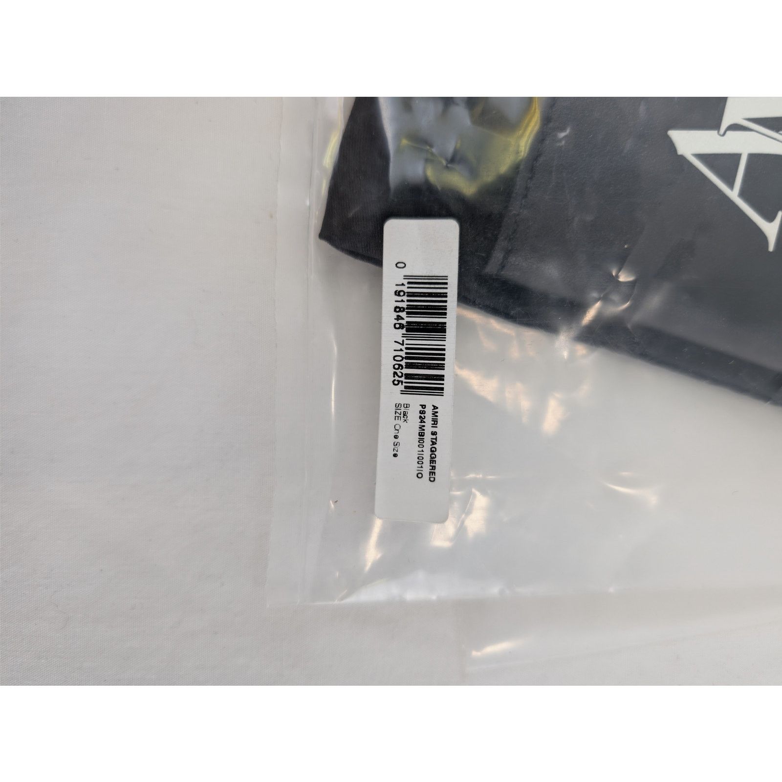 Amiri o1rshd1 Size: OS / Amiri Staggered Wallet in Black Size ONE SIZE - 13 Thumbnail