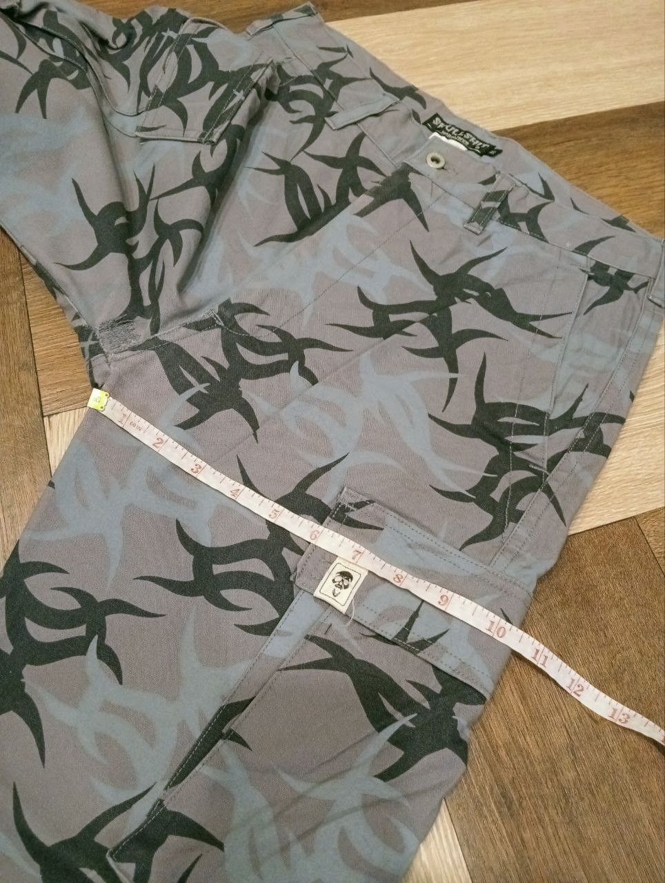 Japanese Brand VINTAGE SKULLSHIT JAPAN TRIBAL CAMO CARGO PANTS Size US 29 - 16 Thumbnail