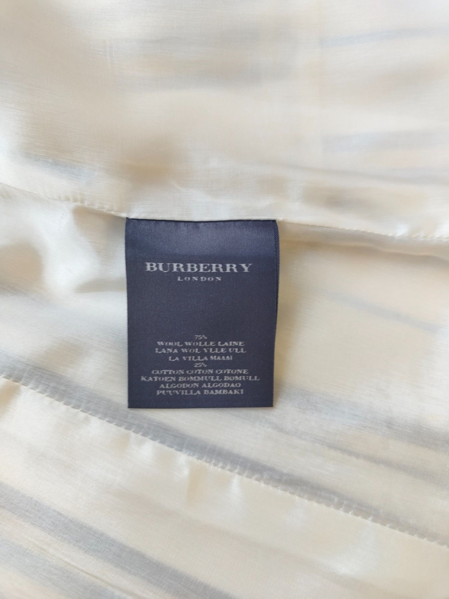 Burberry Beige Wool Thin Blazer With Blue And Black/Khaki Stripes Size S / US 4 / IT 40 - 6 Thumbnail