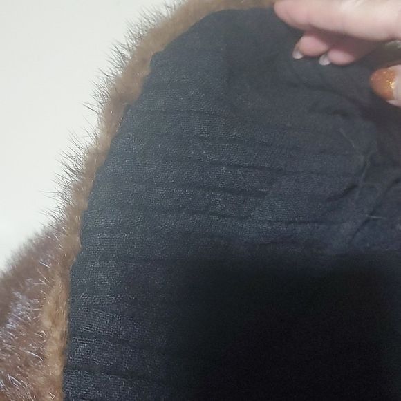 Vintage Vintage 60's Union Made Black Lined Fur Collar Sz. L Long Fu Size L / US 10 / IT 46 - 11 Thumbnail